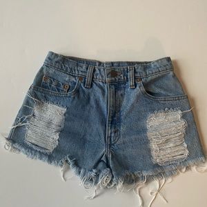 Vintage Levi 505 jean shorts